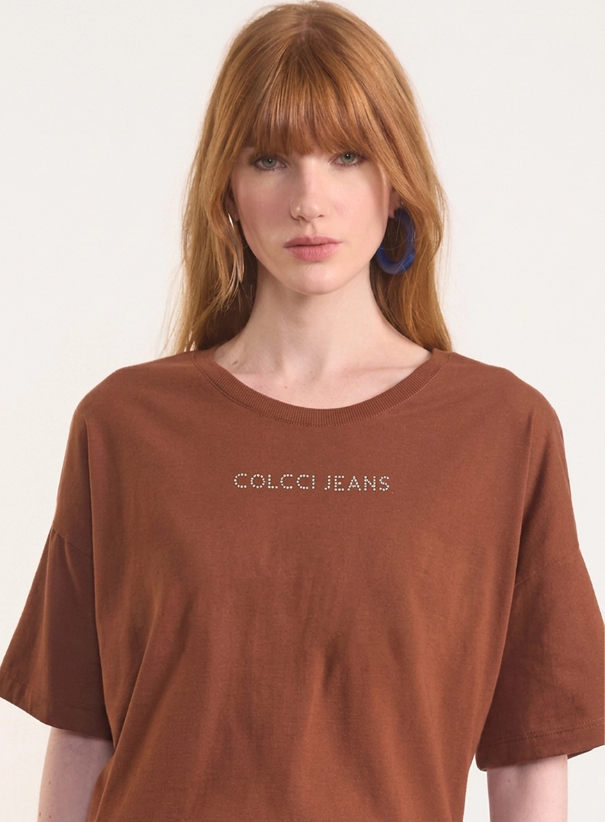 Camiseta Feminina Com Detalhes