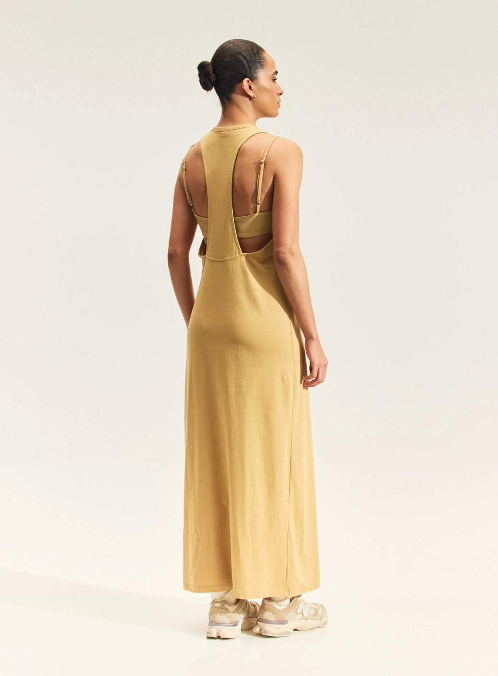 Vestido Longo Feminino Costas Nadador Bege Soybean