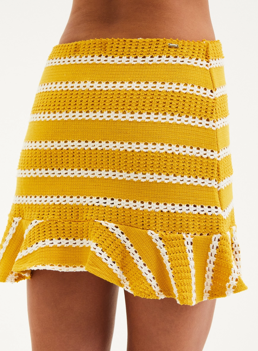 Saia Em Tricô Listrado Com Babado - Mini Saia Estampados 4