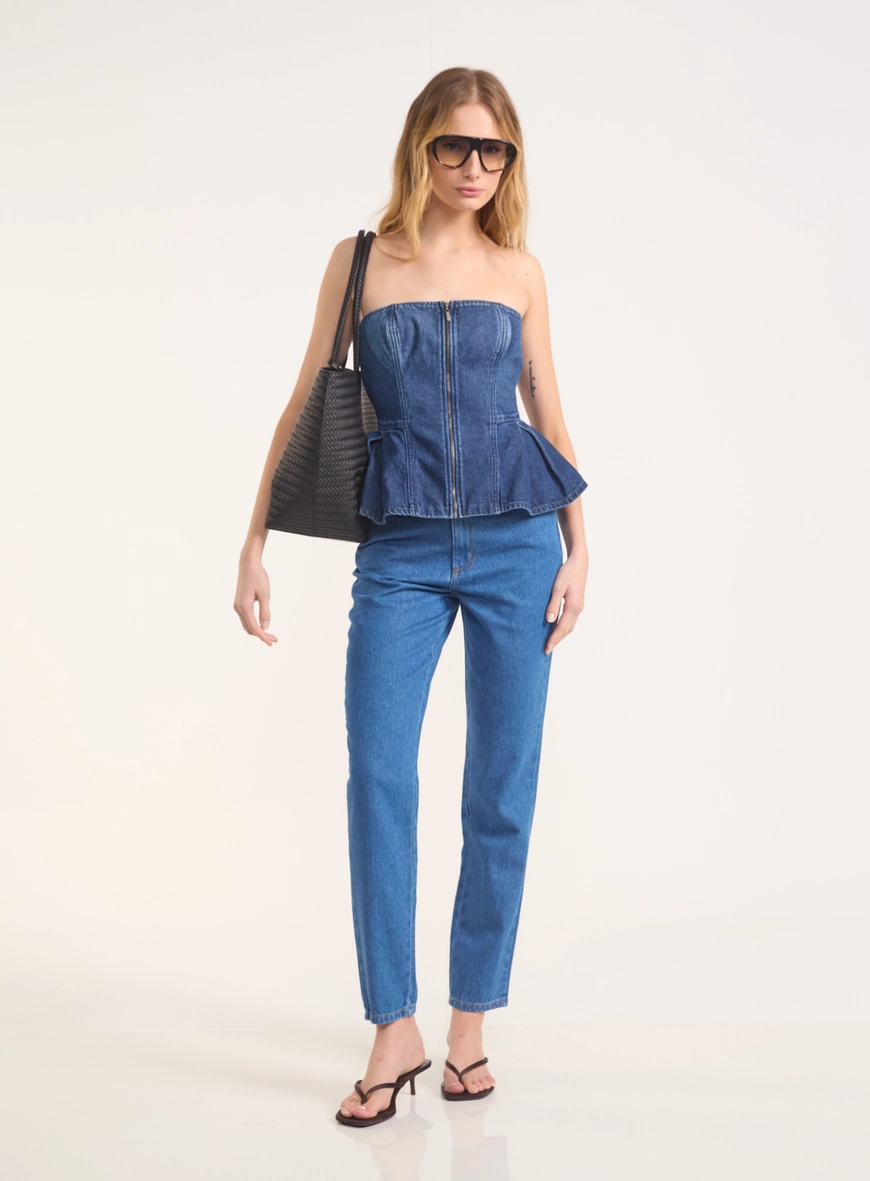 Blusa Tomara Que Caia Jeans Com Volante E Zíper