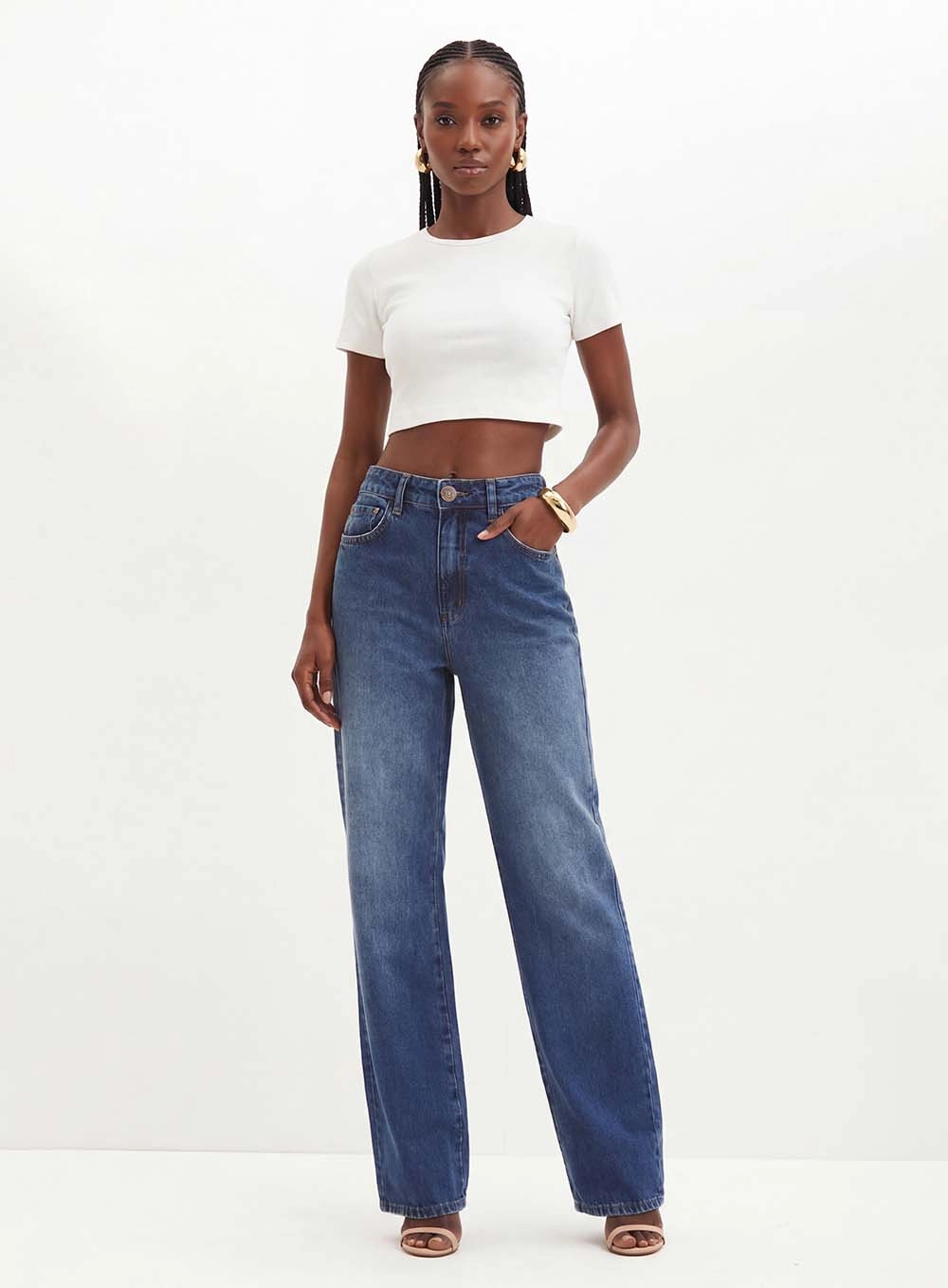 Camiseta Feminina Com Decote Redondo - Cropped Off Shell 3