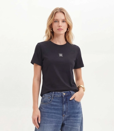 Camiseta Feminina Comfort Básica