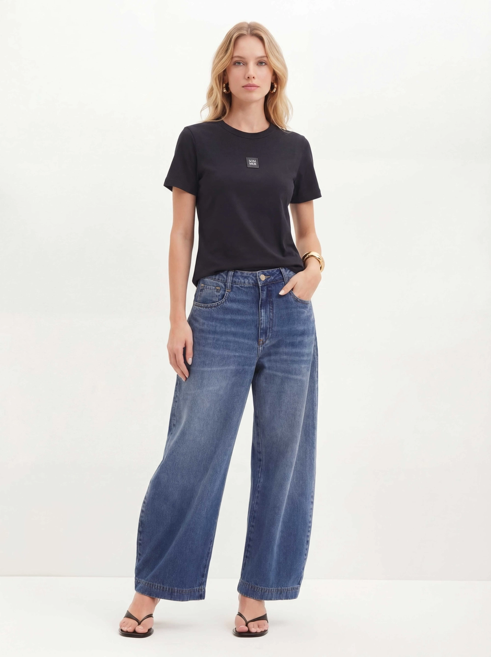 Camiseta Feminina Comfort Básica Preto 3