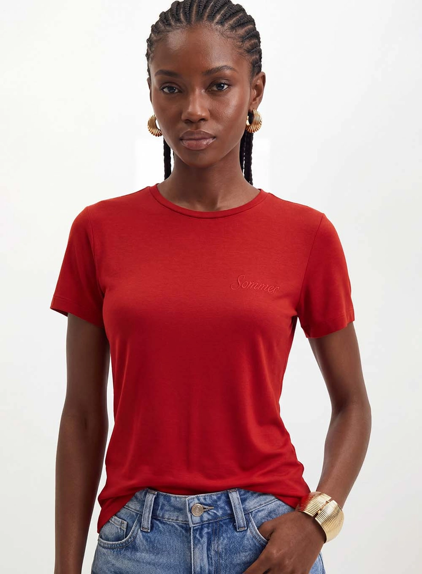 Camiseta Feminina Com Bordado - Slim Vermelho 4
