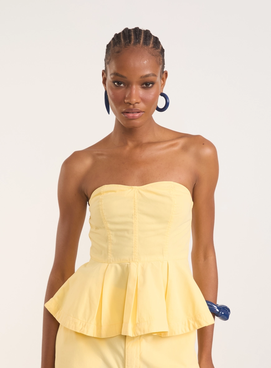 Blusa Tomara Que Caia Peplum Com Recortes