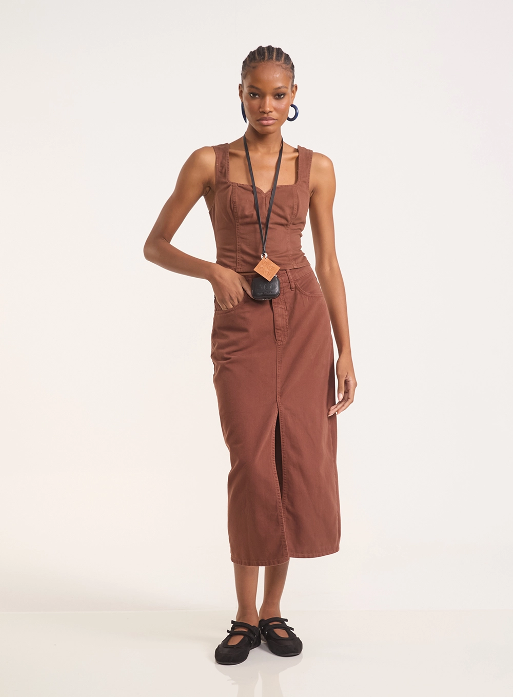 Blusa Corselet Com Recortes E Zíper Marrom