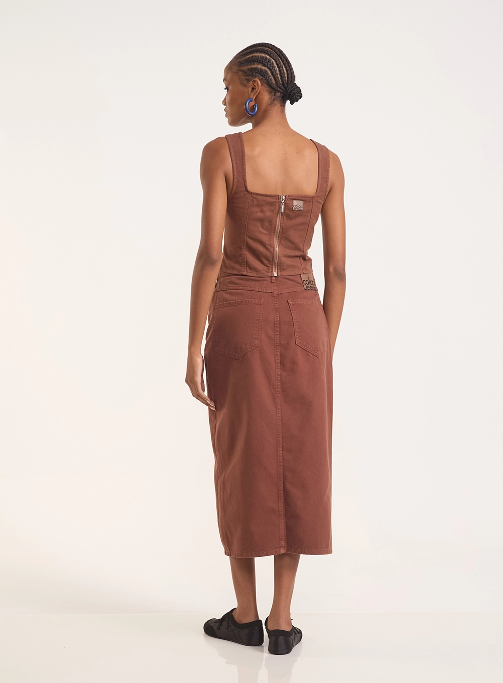 Blusa Corselet Com Recortes E Zíper Marrom