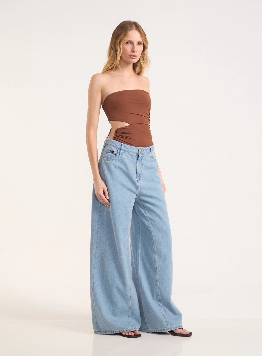 Body Feminino Tomara Que Caia Com Recorte