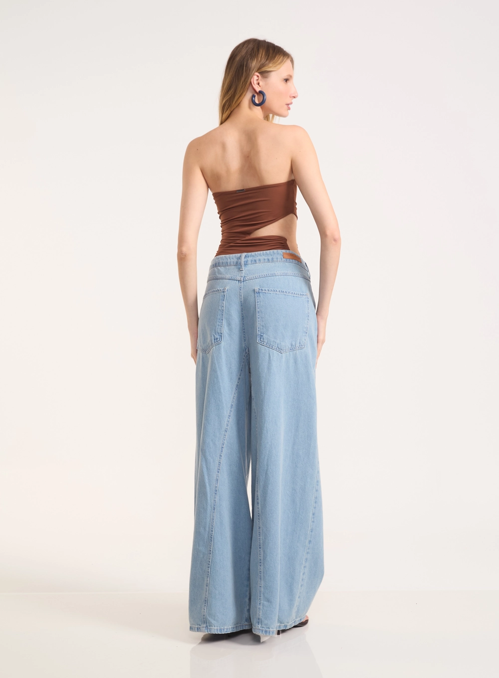 Body Feminino Tomara Que Caia Com Recorte Marrom