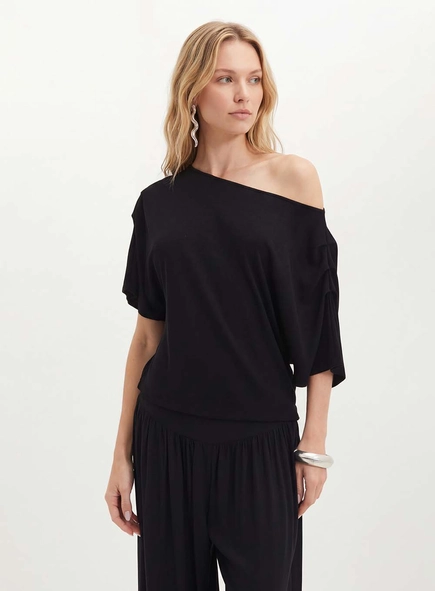 Blusa Feminina Ombro A Ombro - Comfort