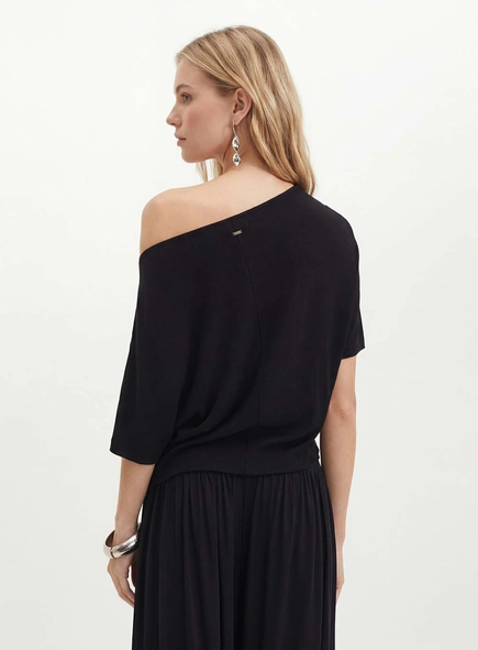 Blusa Feminina Ombro A Ombro - Comfort