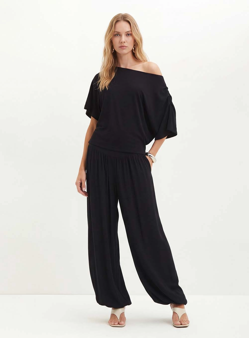 Blusa Feminina Ombro A Ombro - Comfort Preto 3