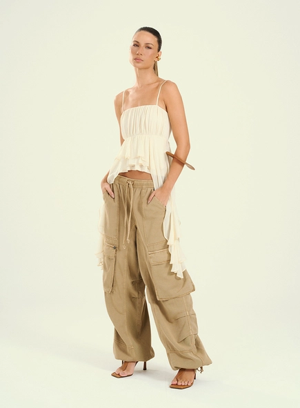Calça Feminina Cargo Comfy Com Amarração