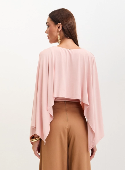 Blusa Feminina Com Sobreposição Fluida - Comfort