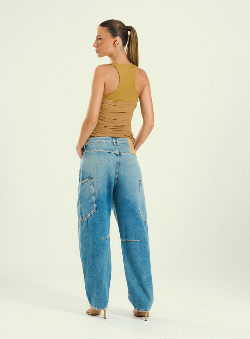 Calça Feminina Jeans Com Recortes Índigo 2