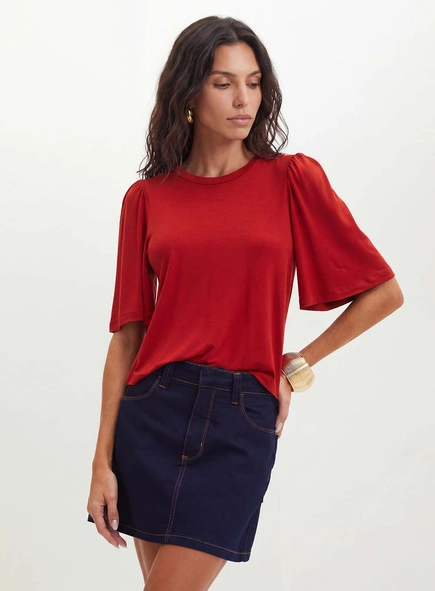 Blusa Feminina Com Manga Ampla - Comfort