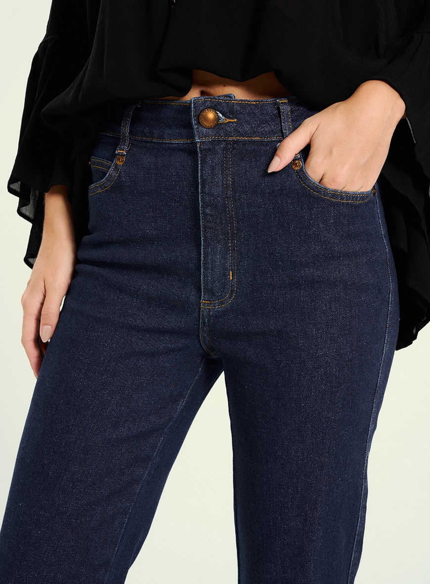Calça Jeans Feminina Flare Duda Clean Índigo 4