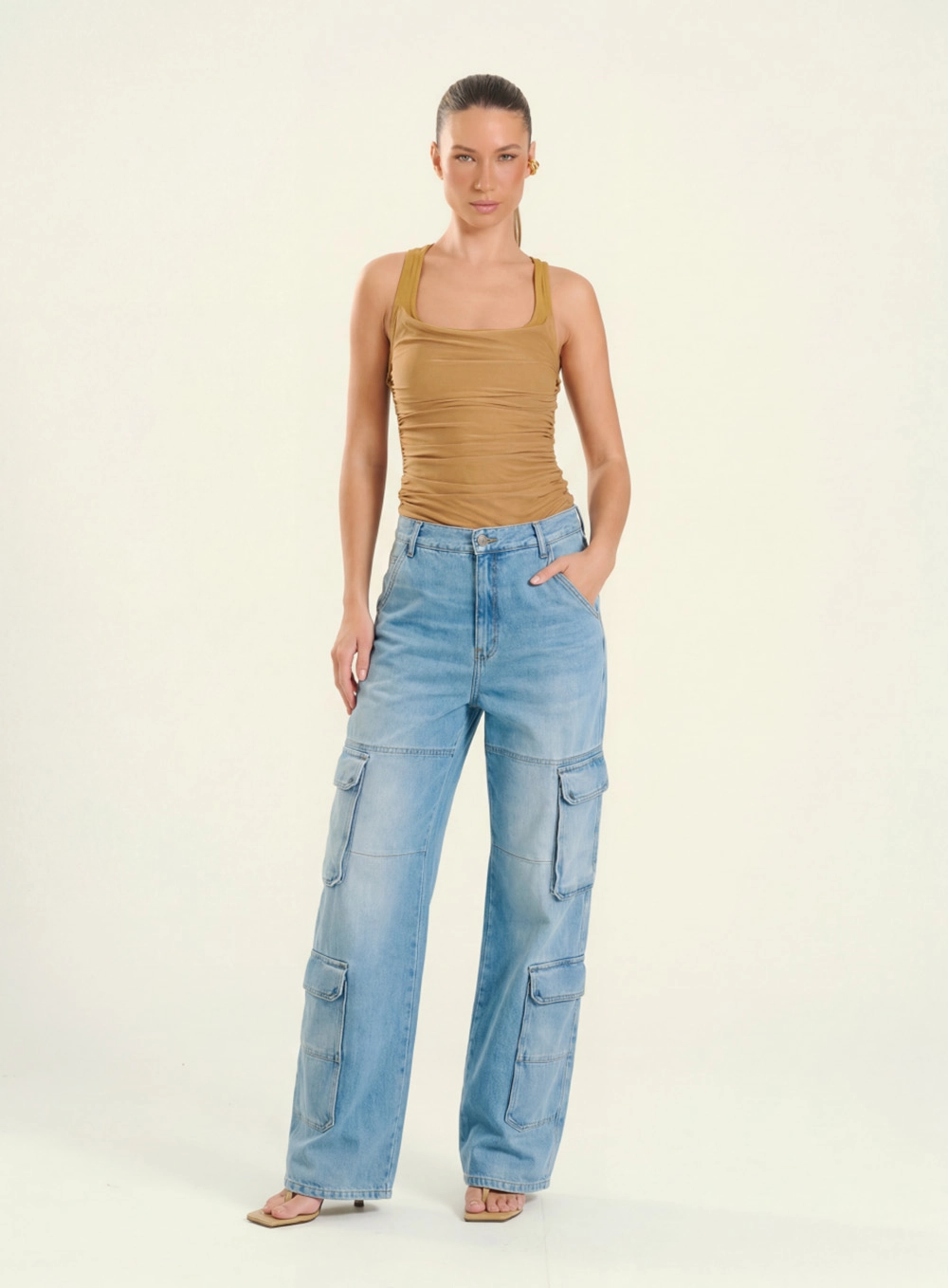Calça Feminina Jeans Wide Leg Cargo Índigo 1