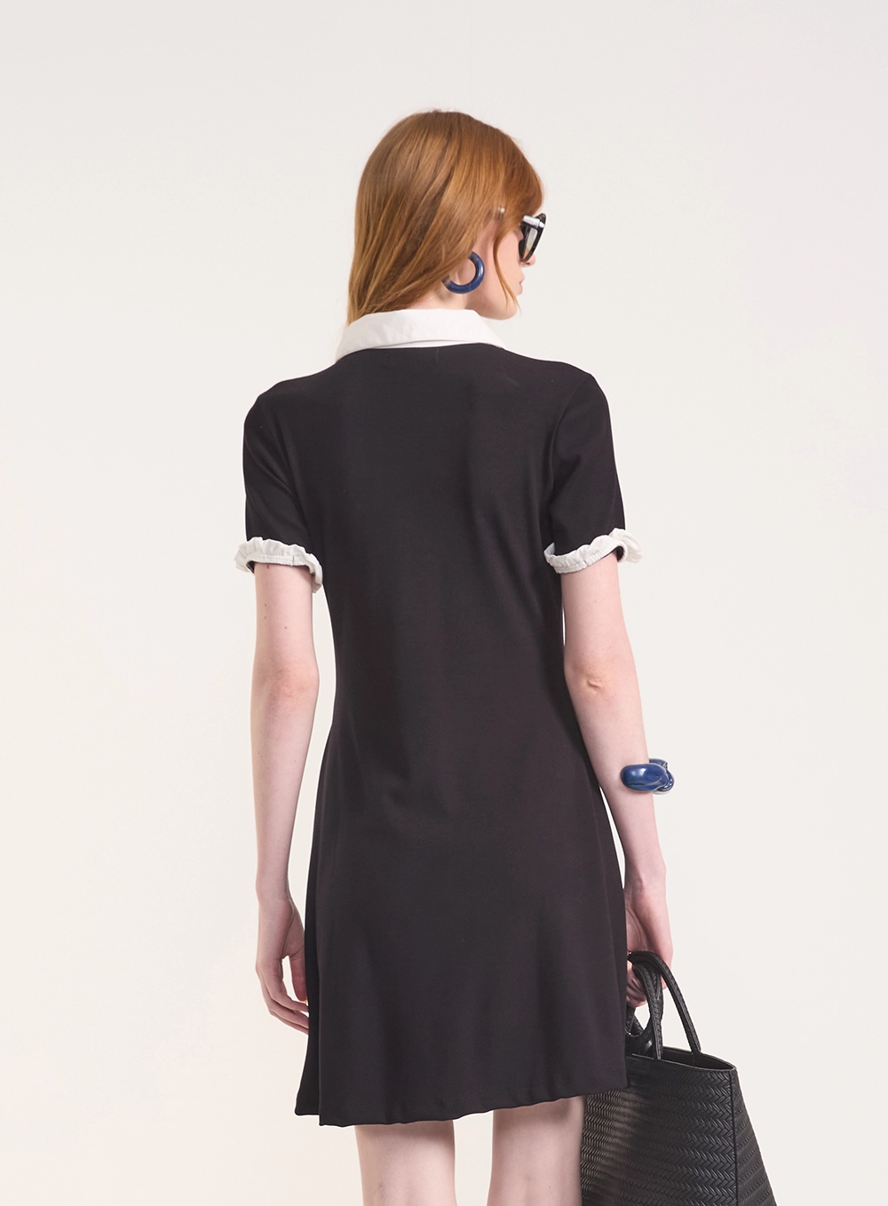 Vestido Com Gola Polo E Bicolor Preto
