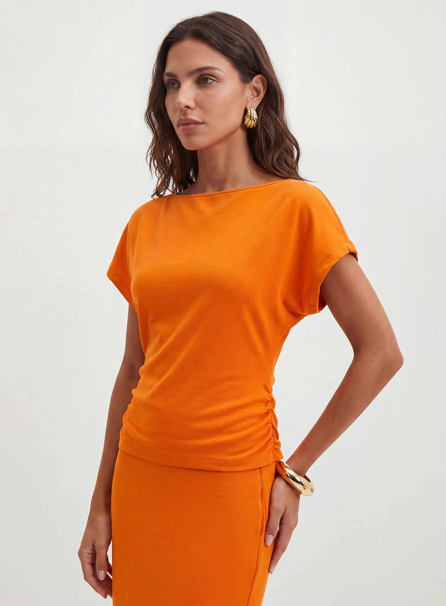 Blusa Feminina Com Franzidos Laterais - Comfort Laranja 4