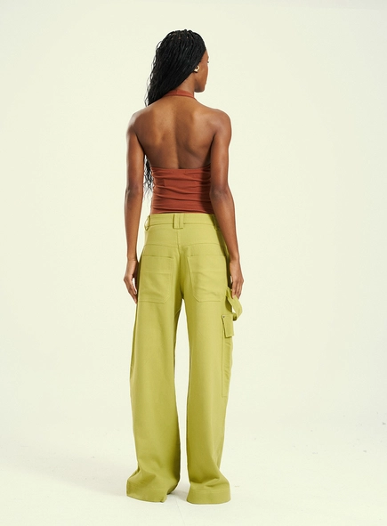 Calça Feminina Wide Leg E Bolsos Cargo