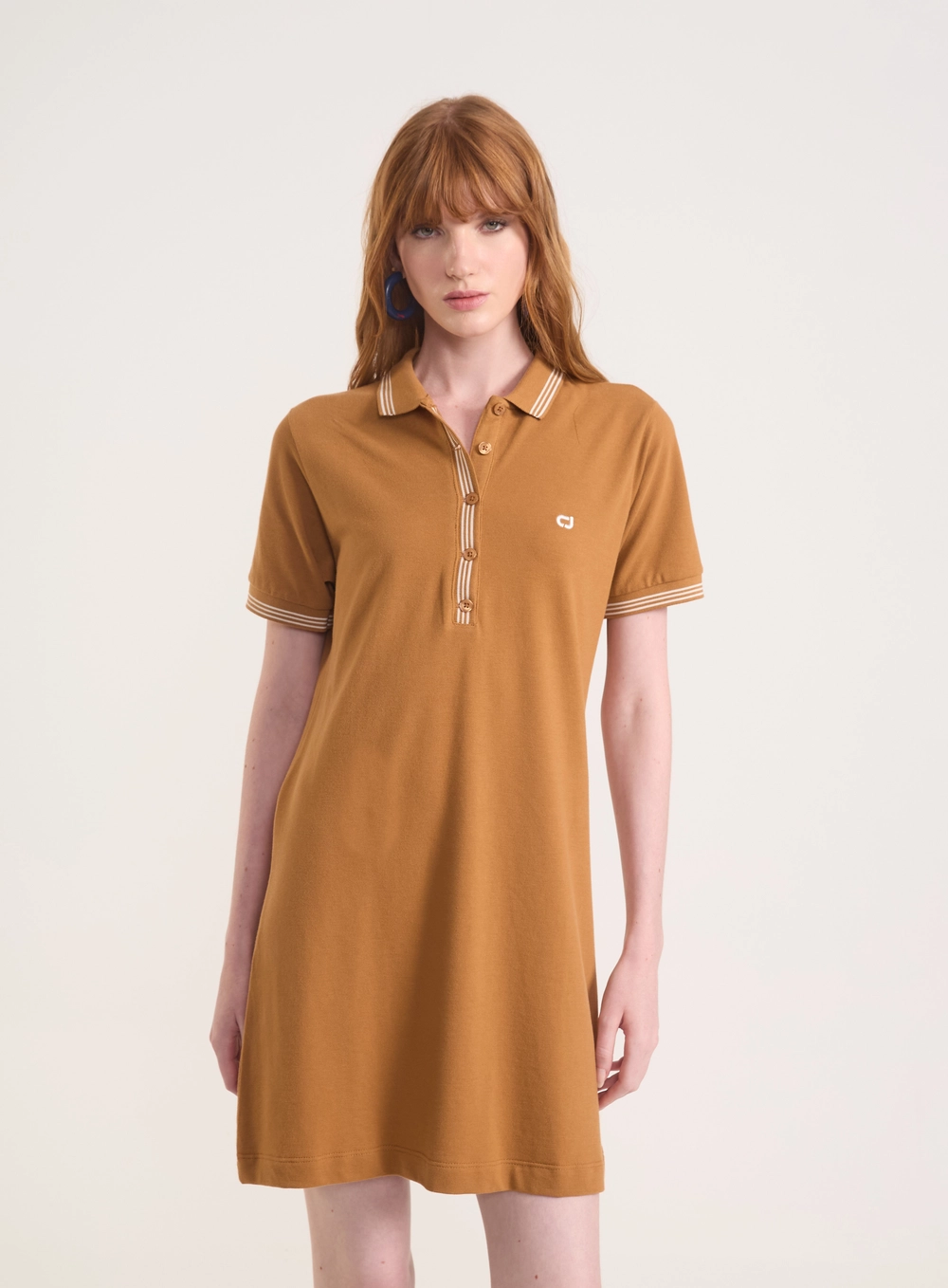 Vestido Polo Curto Slim Marrom Evermore