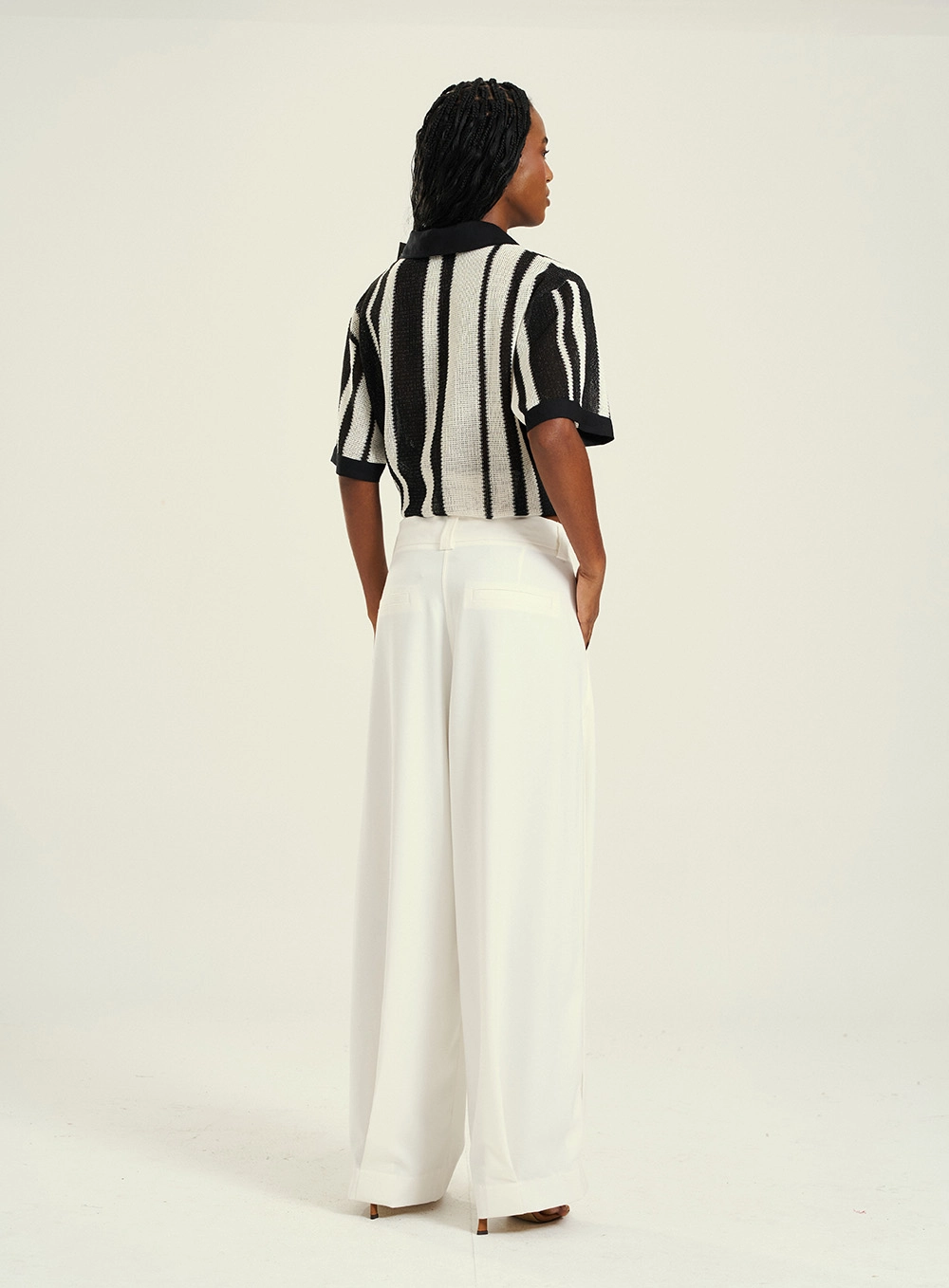 Calça Feminina Pantalona Escultural De Alfaiataria Off Shell 5