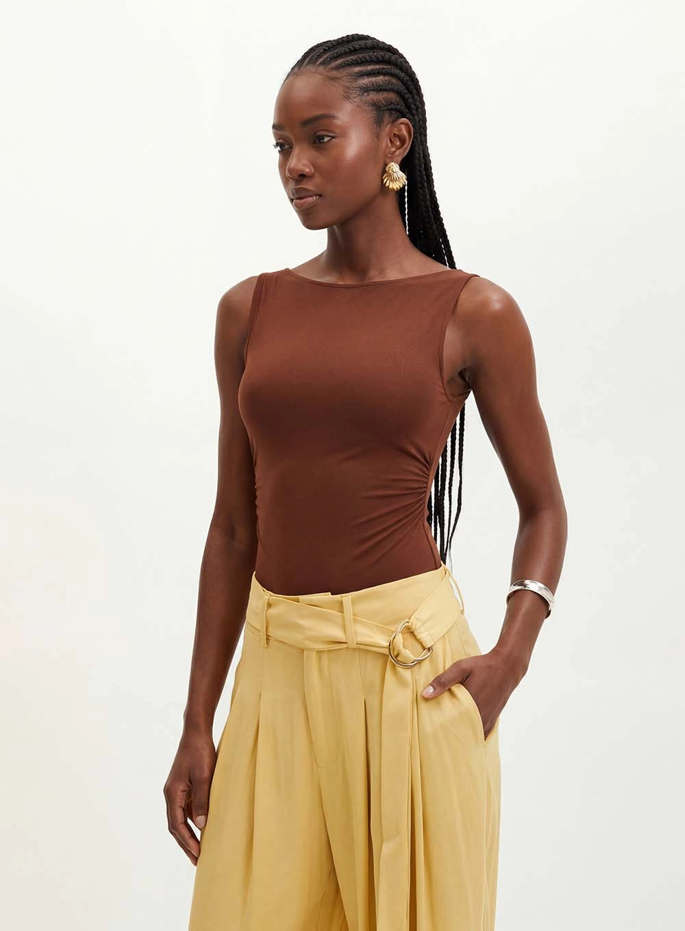 Body Feminino Com Costas Abertas - Slim Marrom 1
