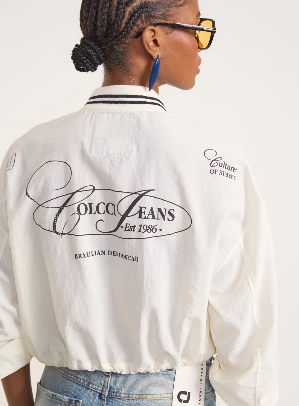 Casaco Bomber Feminino Com Detalhes Off Shell