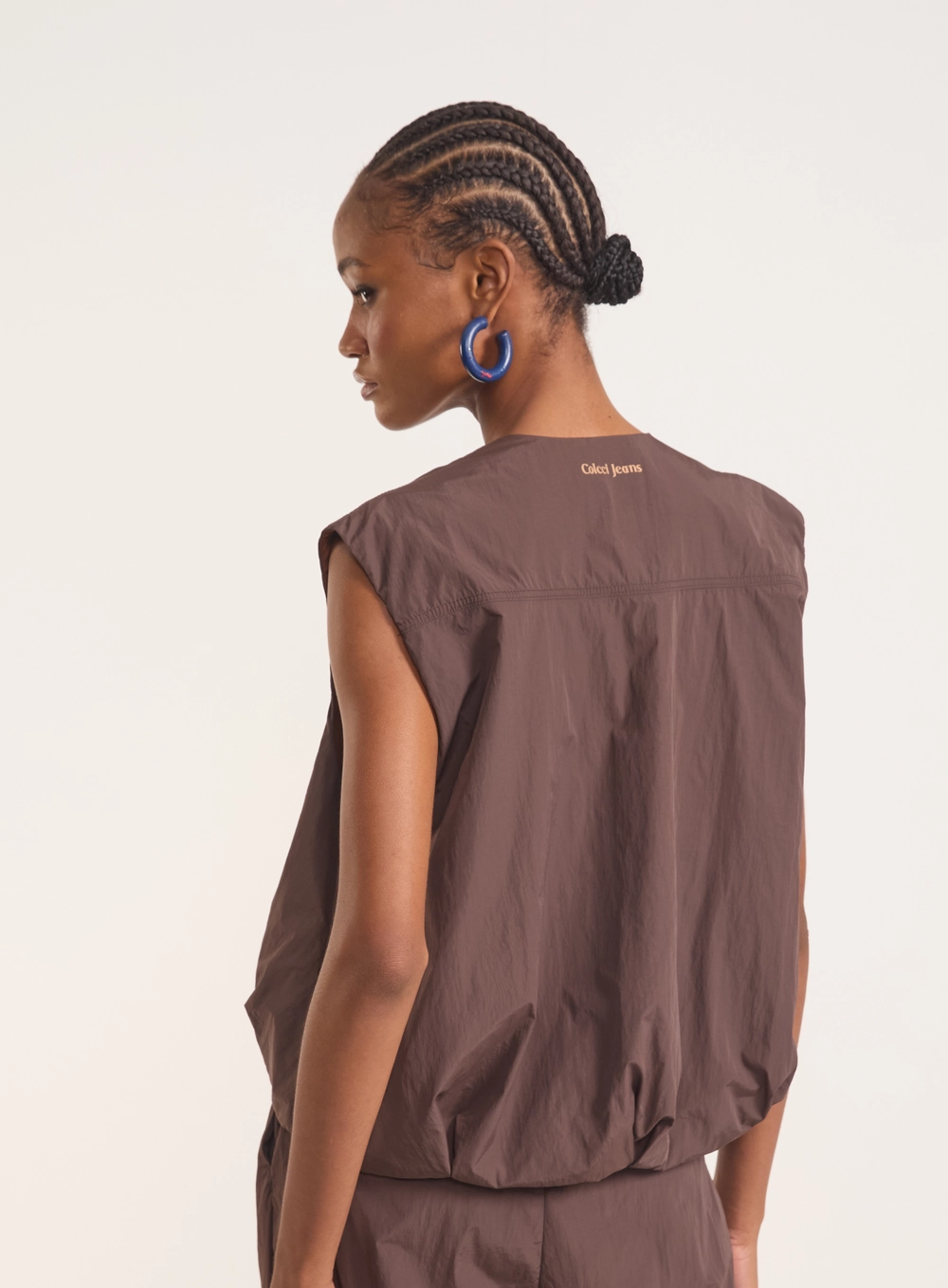 Colete Feminino Nylon Com Bolsos - Loose Marrom