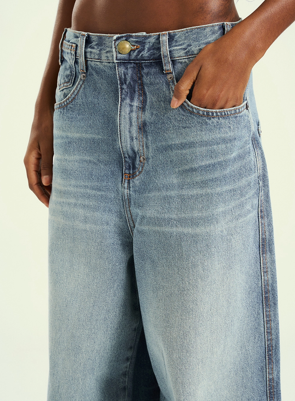Calça Feminina Jeans Barrel Com Pespontos Índigo 3