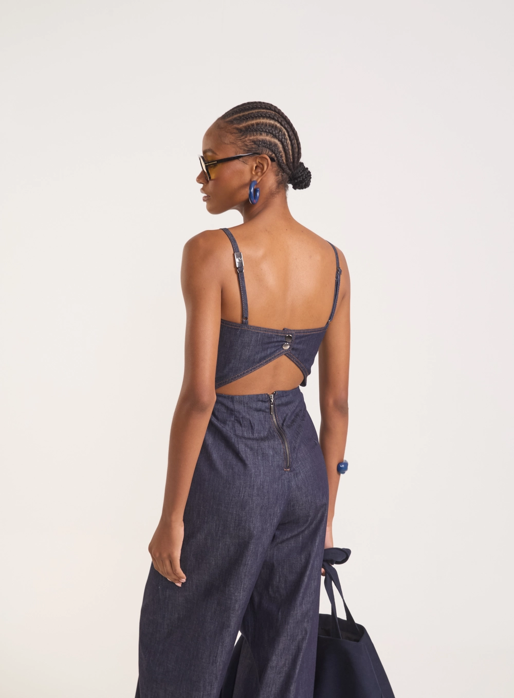 Macacão Jeans Bustier Com Costas Vazadas Índigo