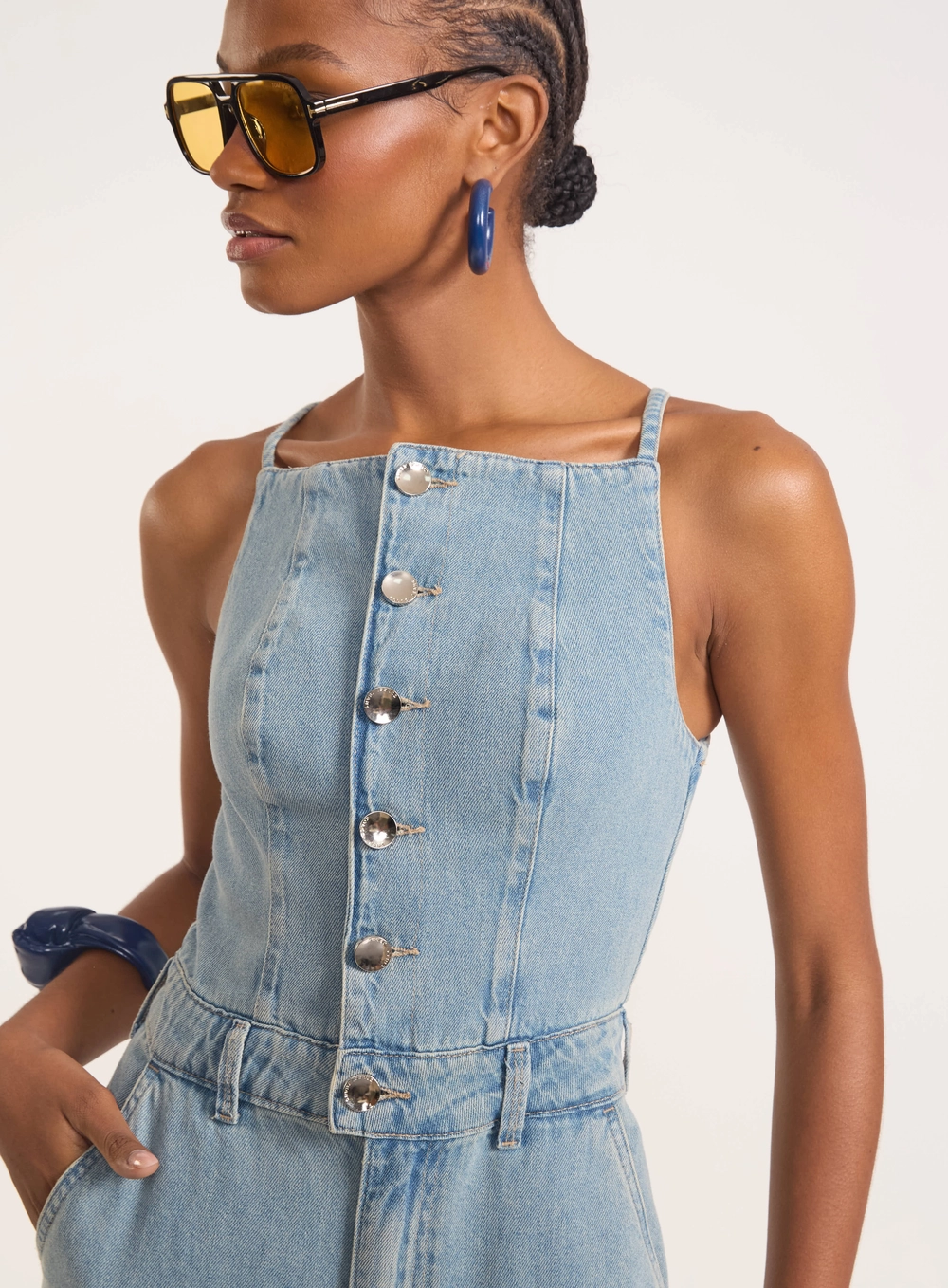 Macacão Jeans Wide Leg Com Botões E Alças Finas Índigo