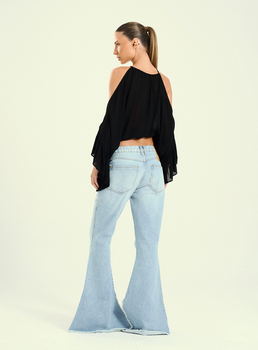 Calça Feminina Flare Jeans Com Barra Assimétrica Índigo 2