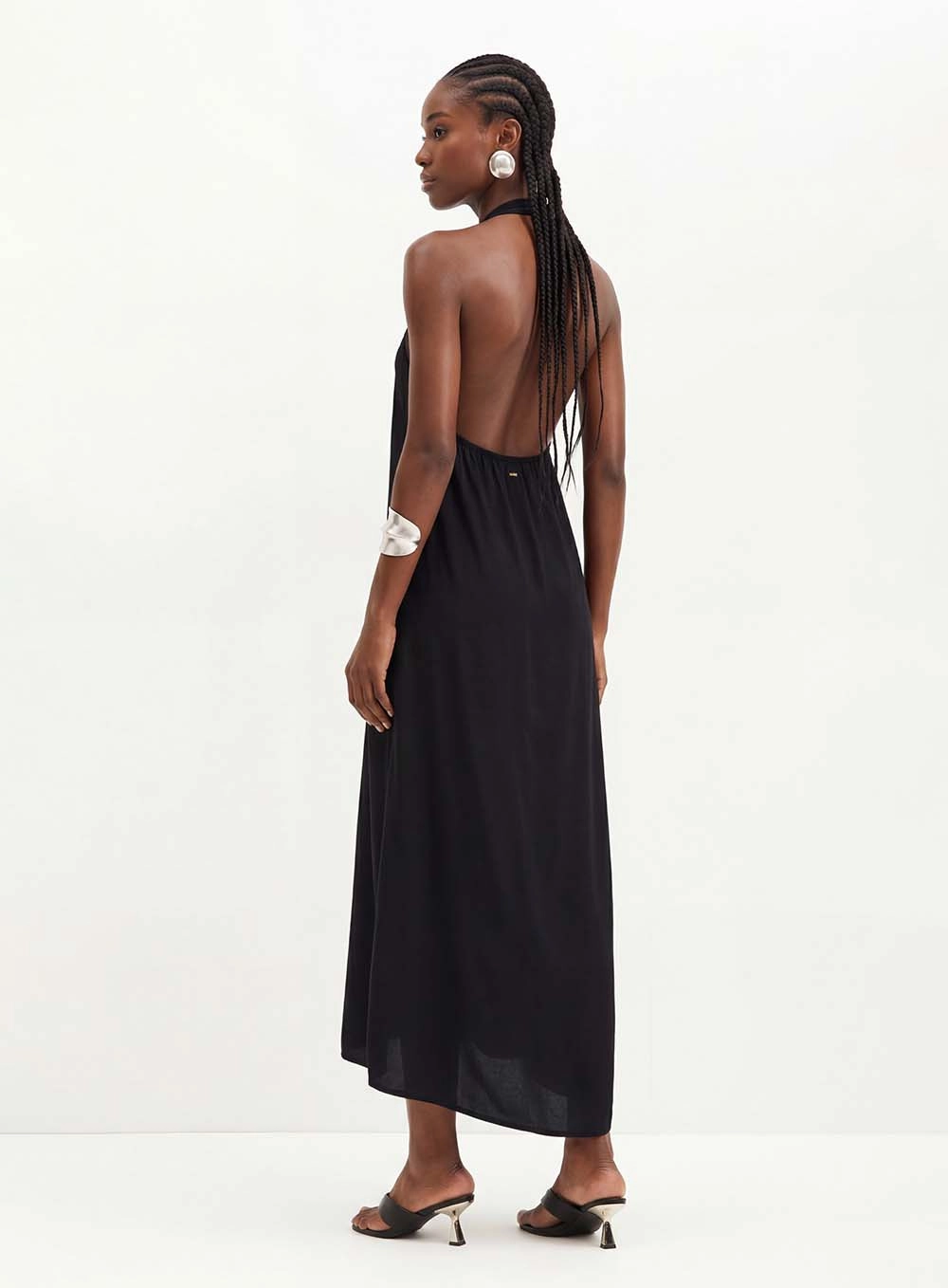 Vestido Feminino Com Costas Abertas - Evasê Preto 2