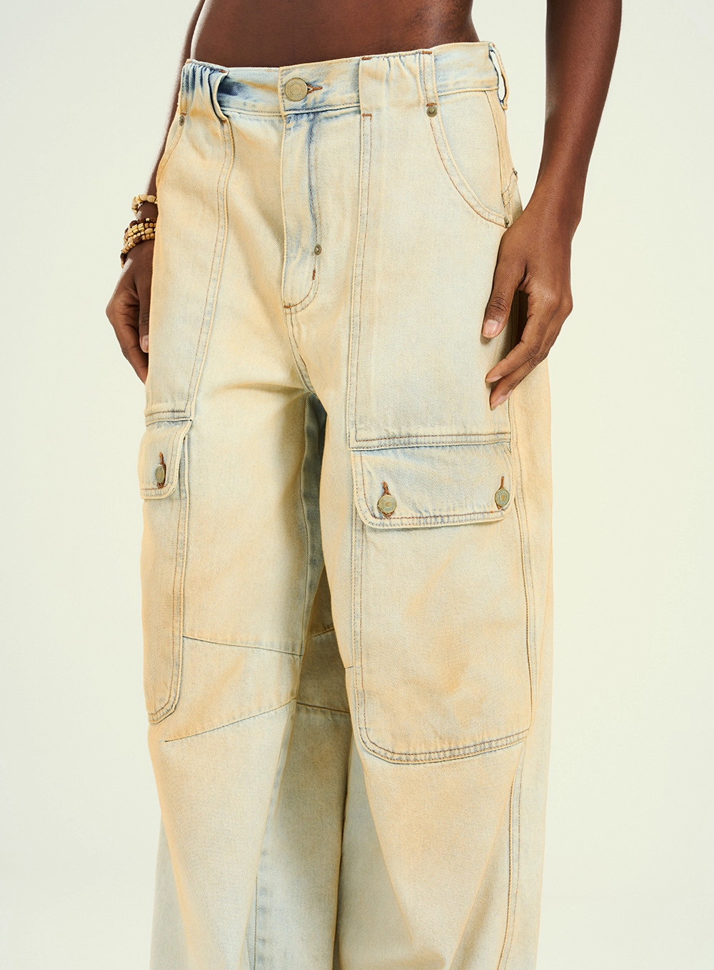 Calça Feminina Jeans De Silhueta Balonê Índigo 3
