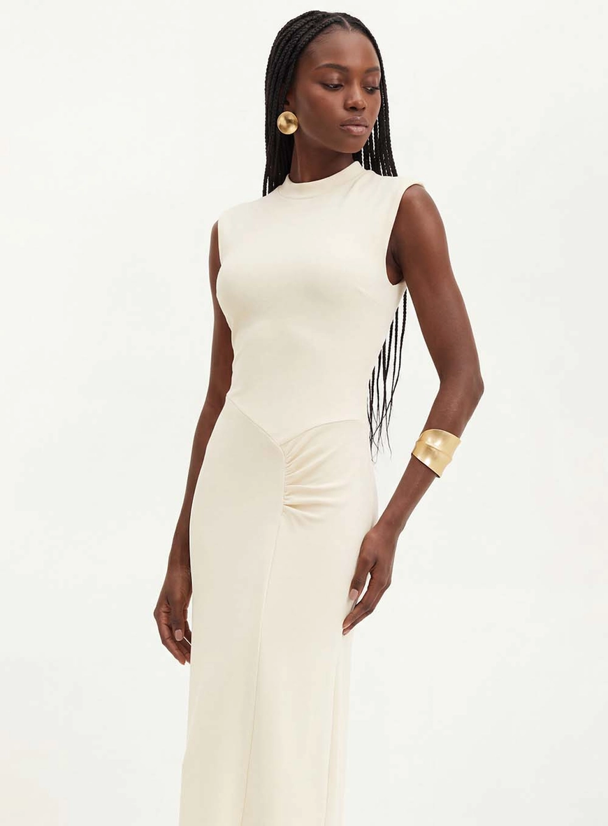 Vestido Feminino Com Franzido Lateral - Evasê Bege 4