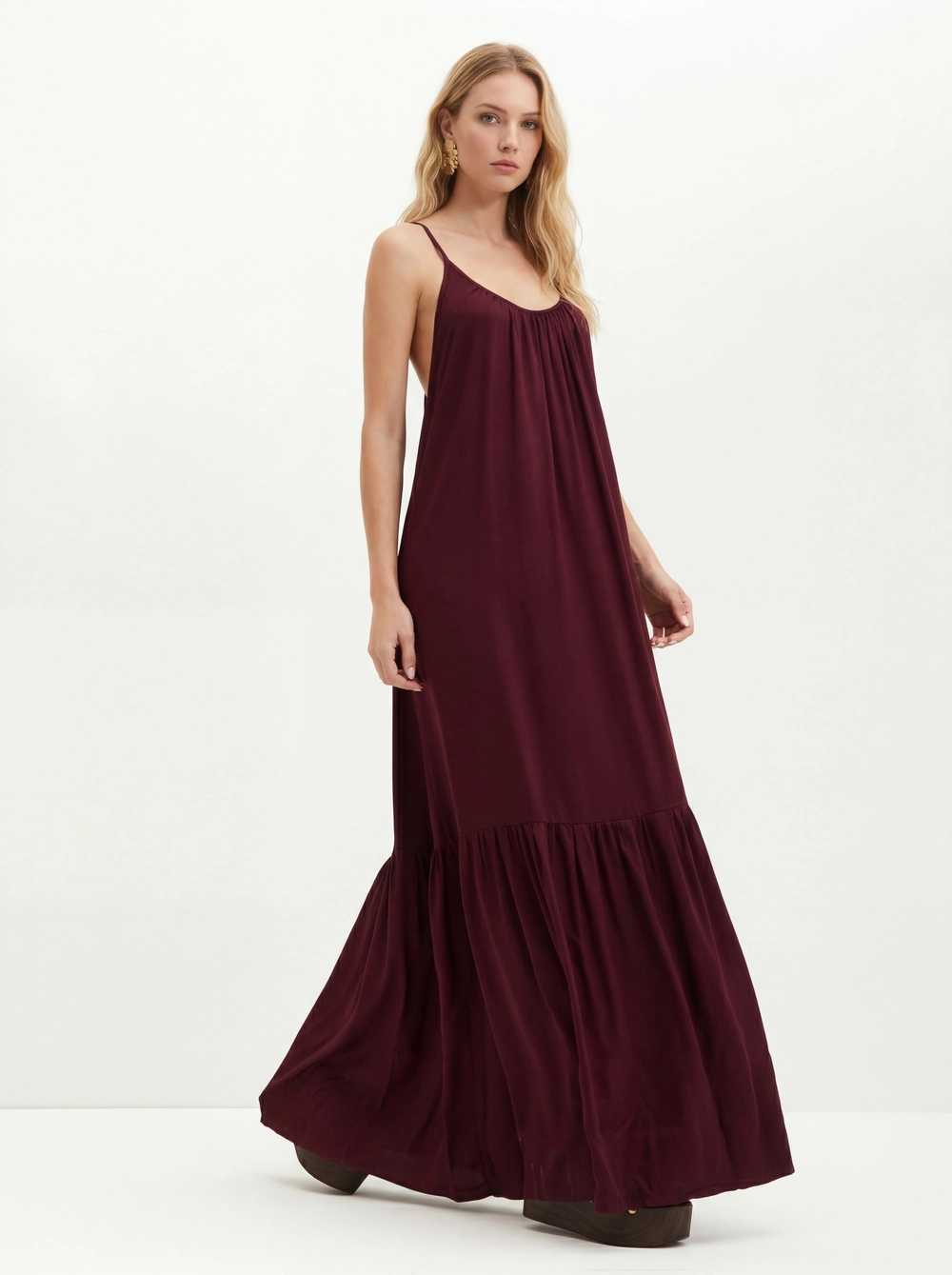 Vestido Com Babado E Franzidos - Godê Vermelho 3