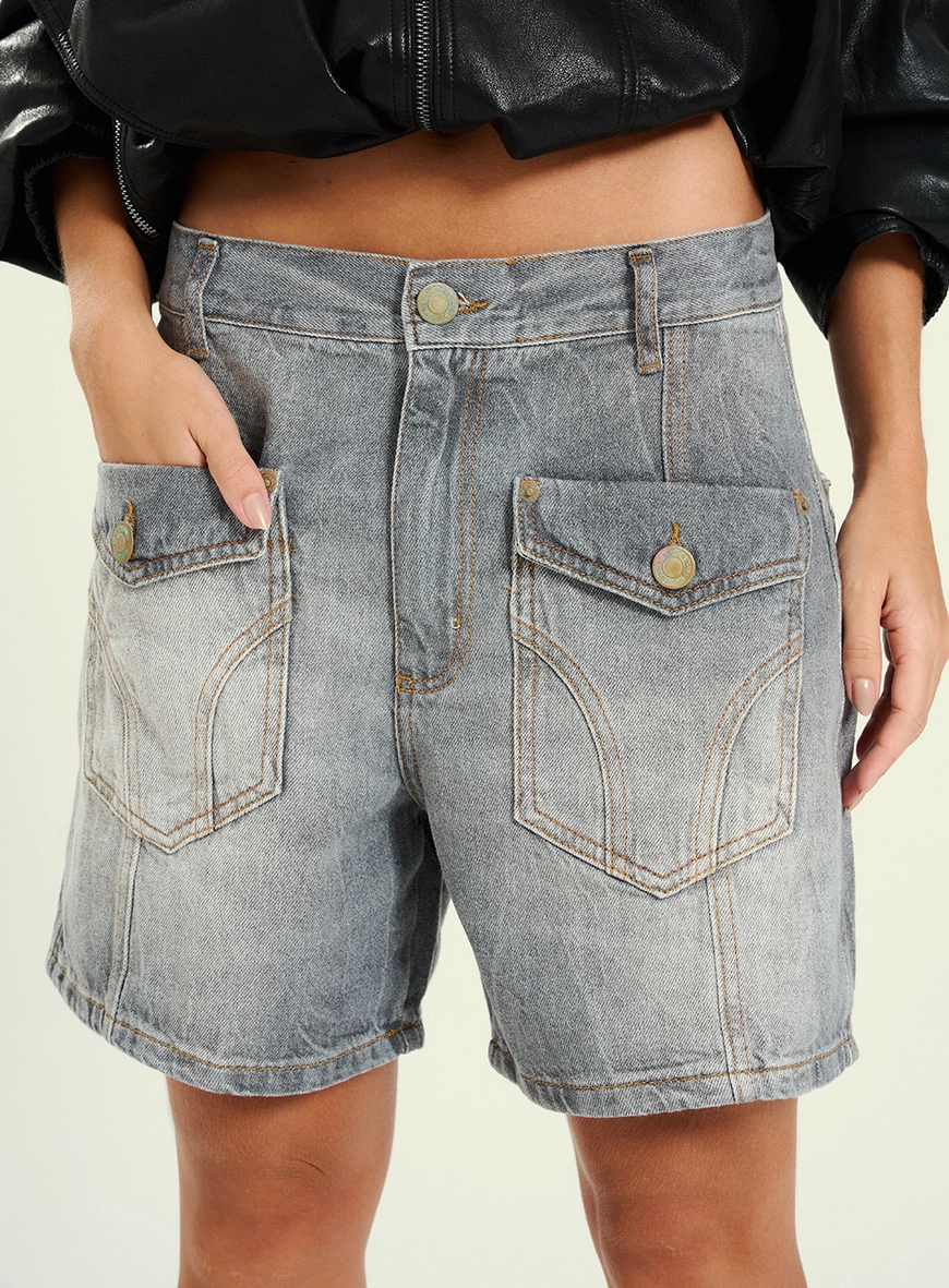 Short Feminino Jeans Com Bolsos Indigo 3