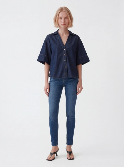 Camisa Jeans Feminina Manga Curta