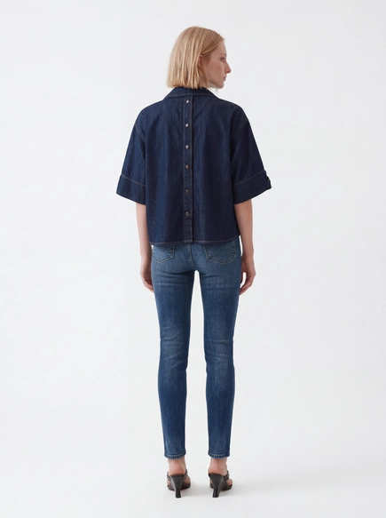 Camisa Jeans Feminina Manga Curta