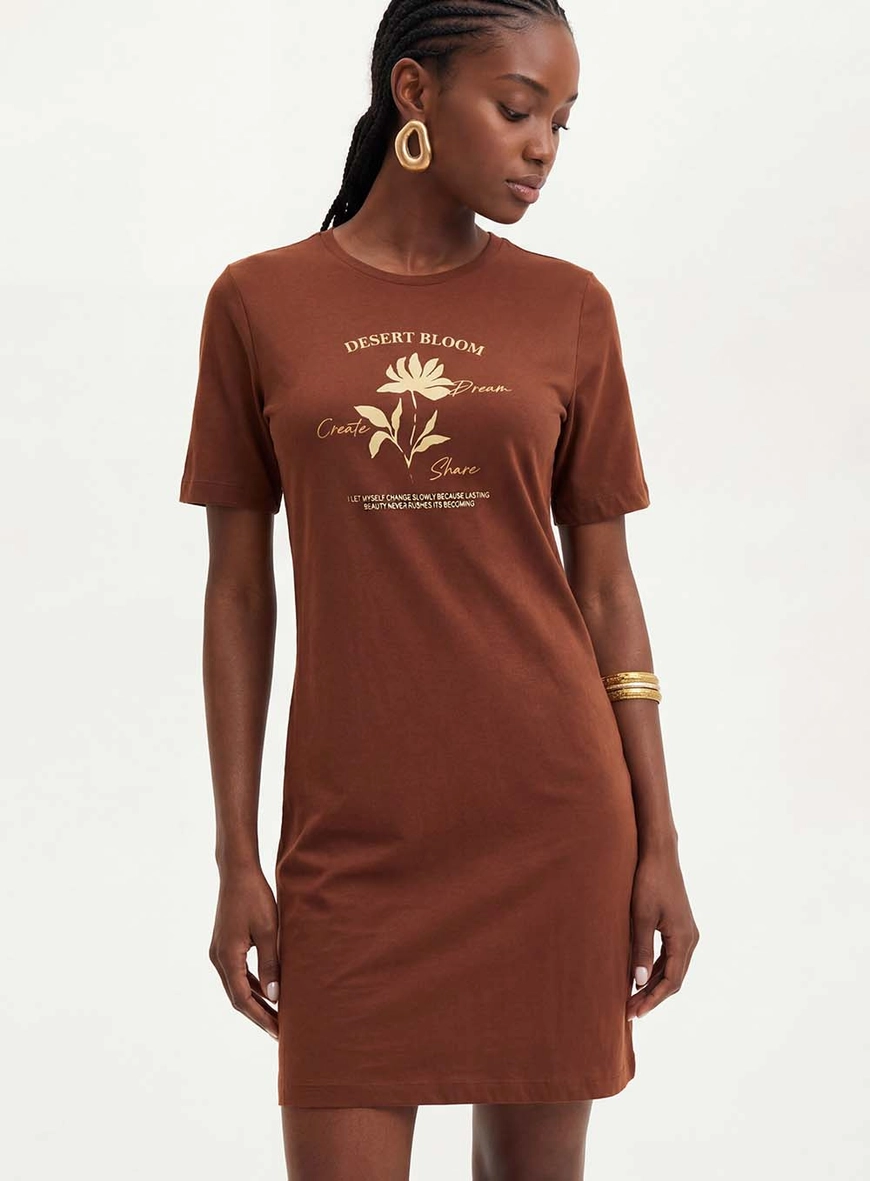 Vestido Midi Com Estampa Frontal - Comfort Marrom 4
