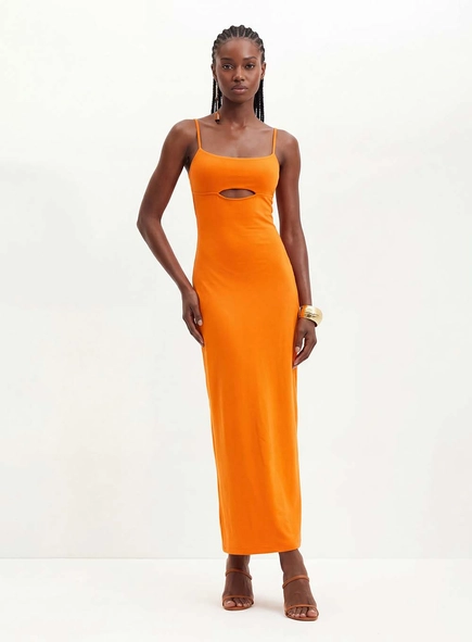 Vestido Longo Com Recorte No Decote - Slim