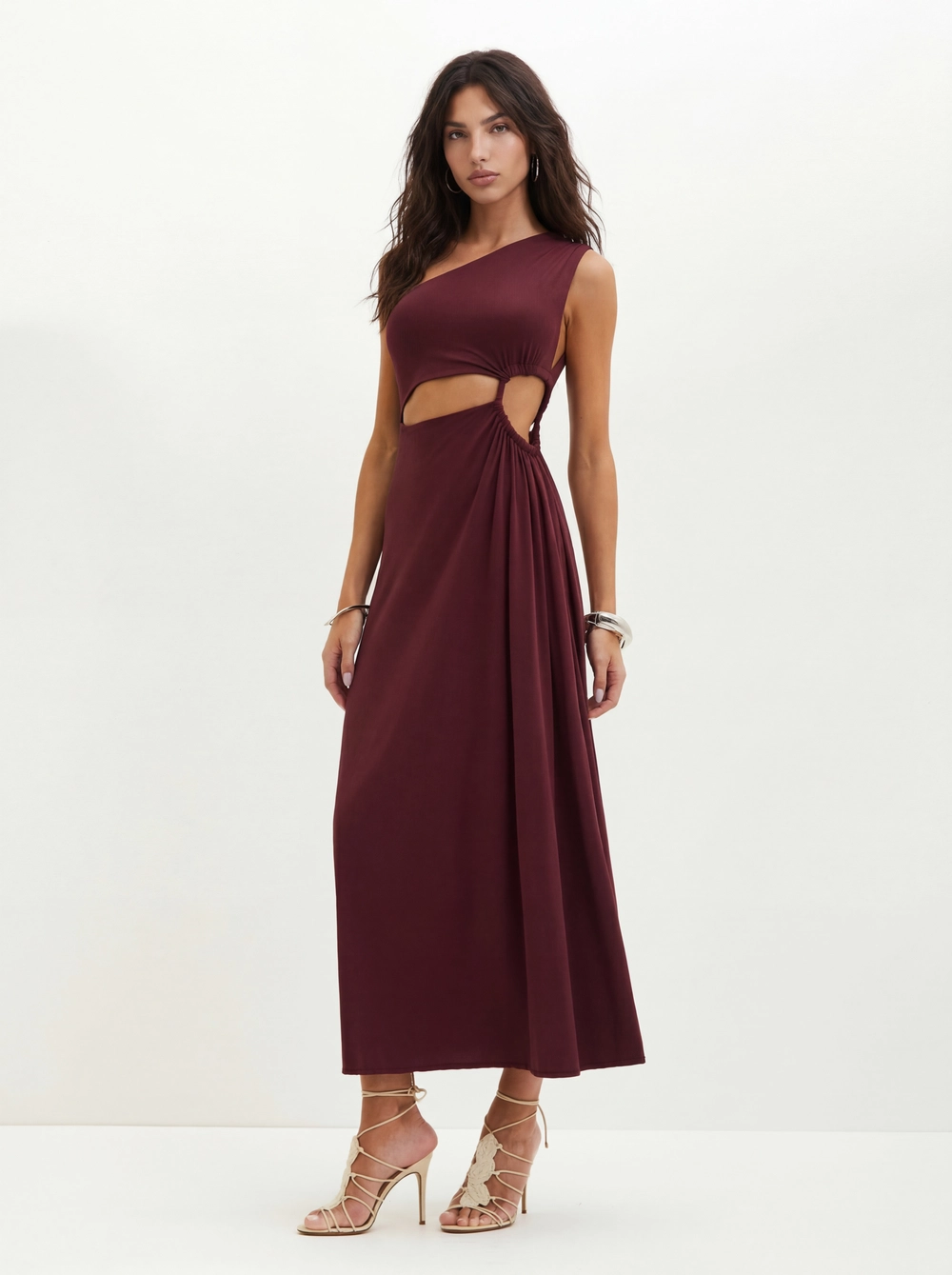 Vestido Um Ombro Só Com Vazados - Evasê Vermelho 3