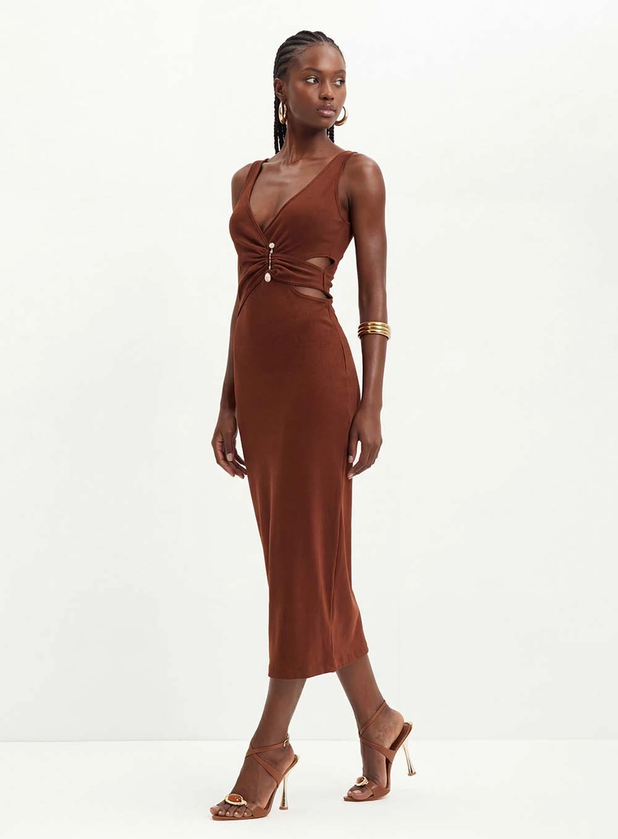 Vestido Midi Com Recortes E Aplicação - Slim Marrom 4