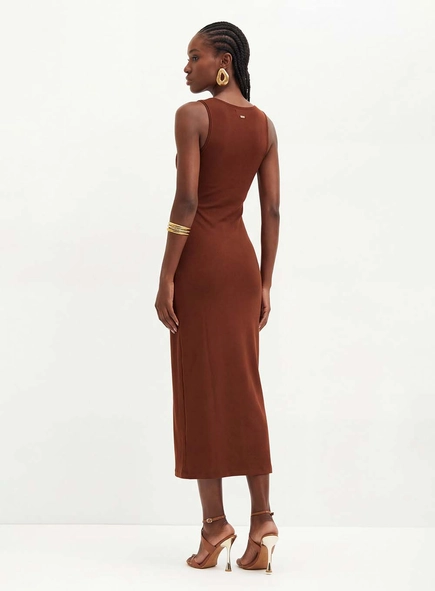 Vestido Midi Com Recortes E Aplicação - Slim