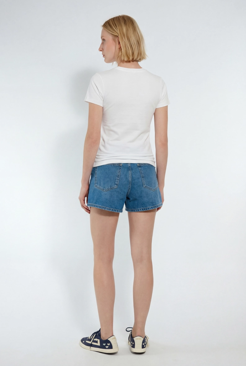 Camiseta Feminina Baby Look Com Aplicação Off Shell 4
