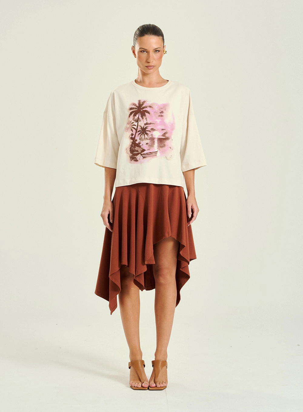Camiseta Feminina Oversized Estampada Bege 5