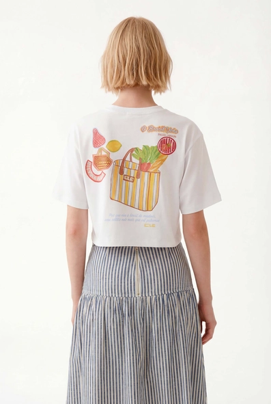 Camiseta Box Manga Curta Estampa Costas Puro Suco