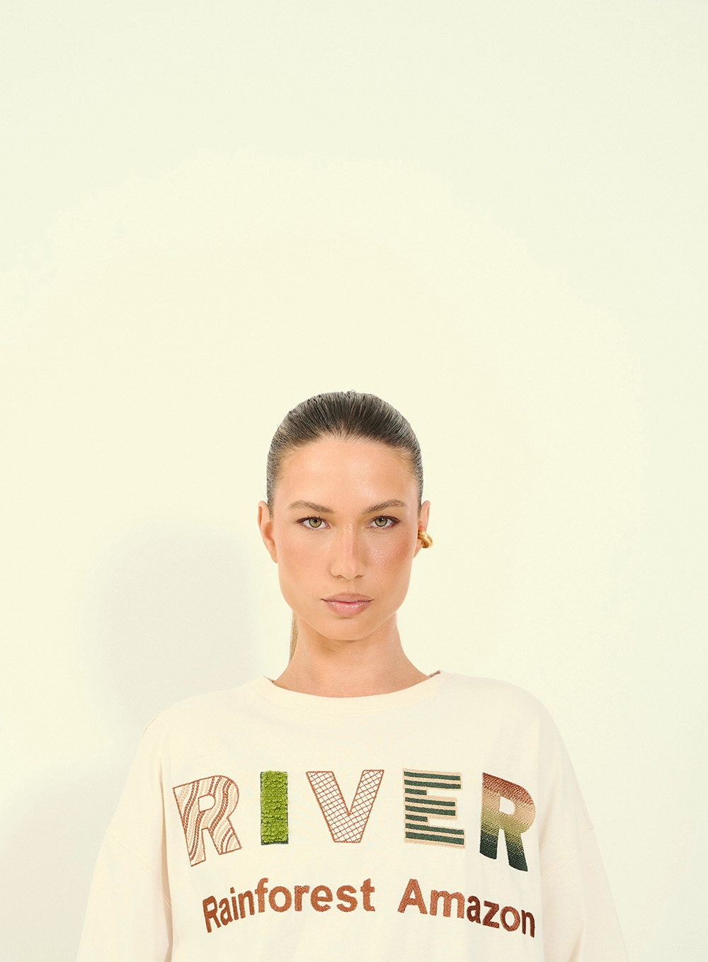 Camiseta Feminina Oversized Estampada Bege 3